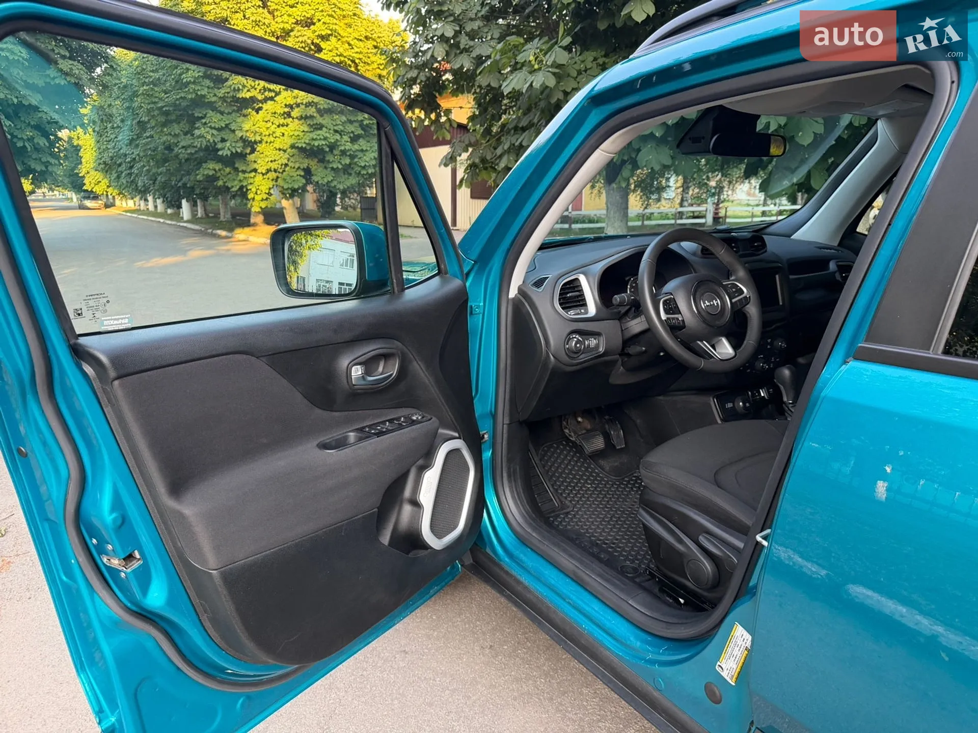2021 Jeep Renegade - мініатюра 22