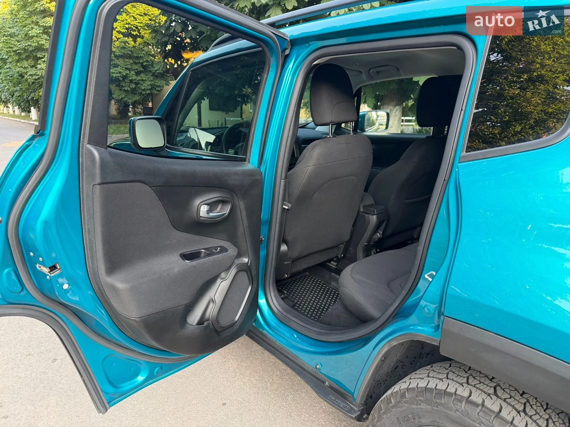 2021 Jeep Renegade - мініатюра 28