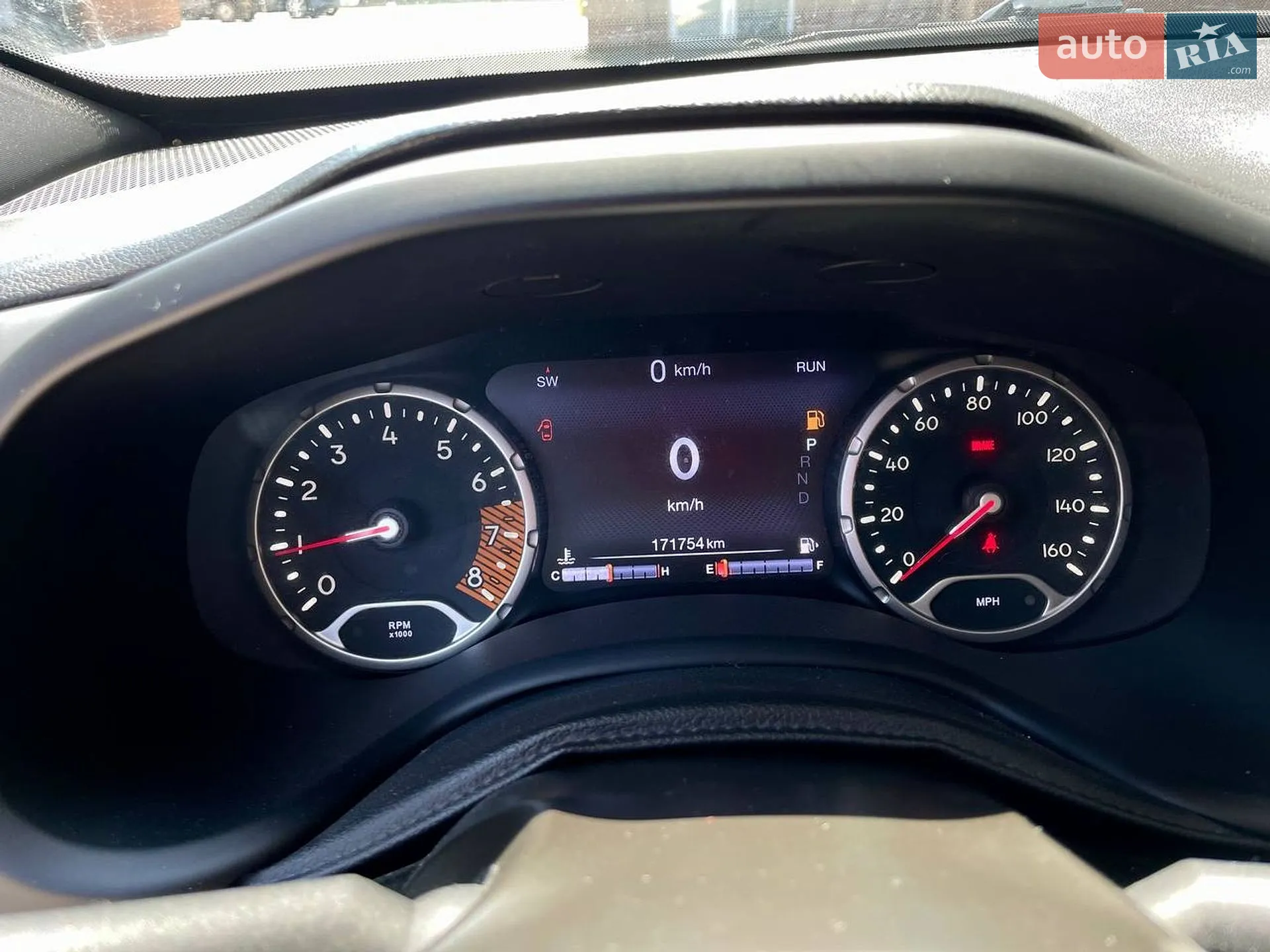 Jeep Renegade 2020 VIN ZACNJABB4LPL50170 фото оголошення 19 з 20