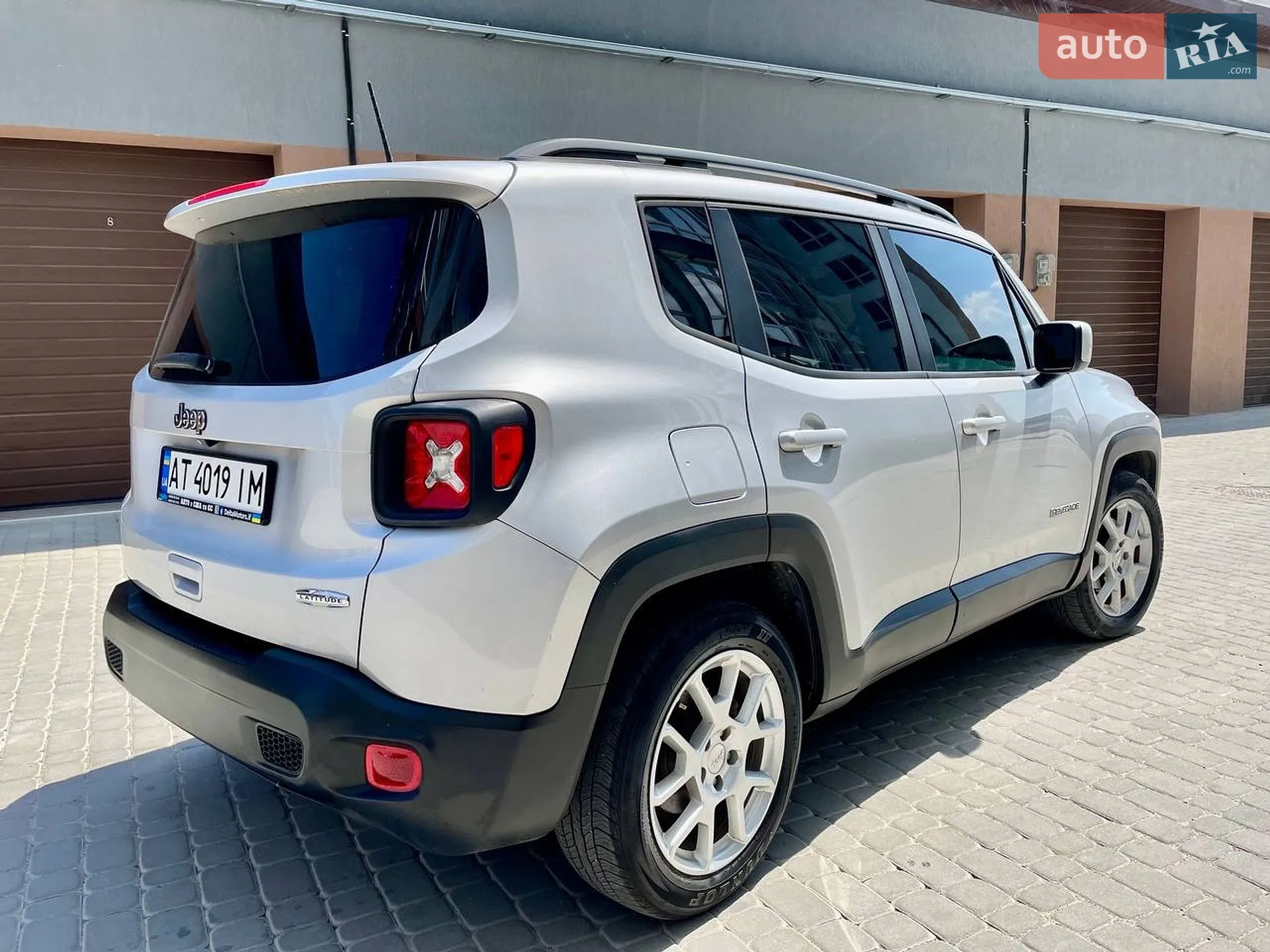 Jeep Renegade 2020 VIN ZACNJABB4LPL50170 фото оголошення 9 з 20