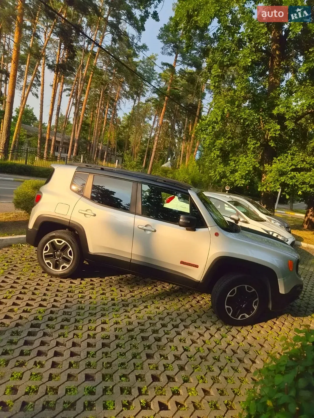 2017 Jeep Renegade - мініатюра 13