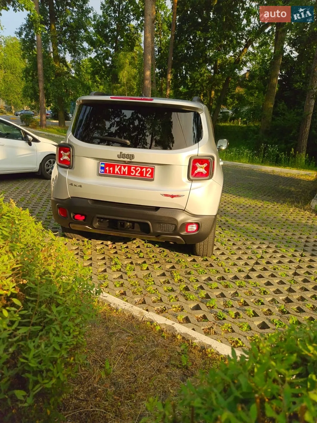 2017 Jeep Renegade - мініатюра 28