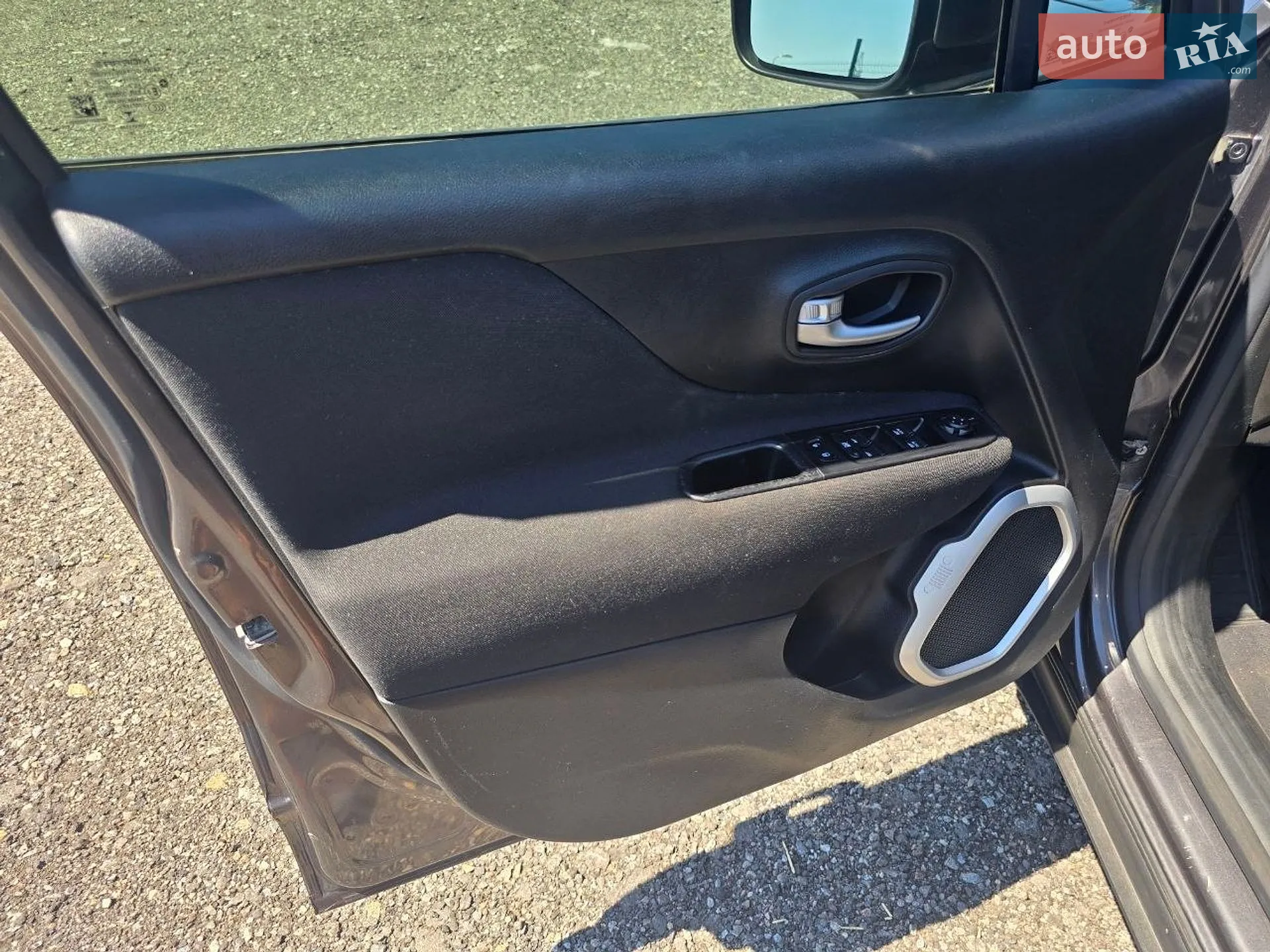 2020 Jeep Renegade - мініатюра 18