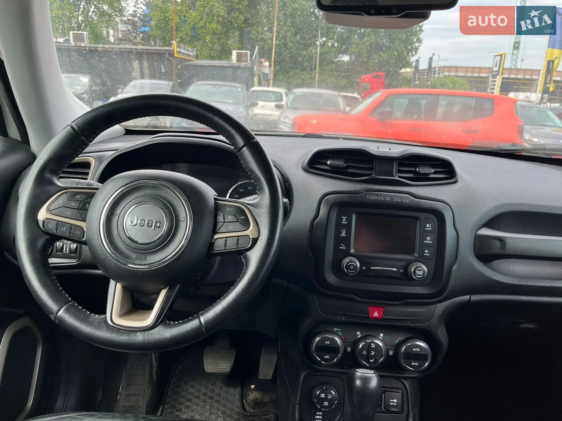 2016 Jeep Renegade - мініатюра 16