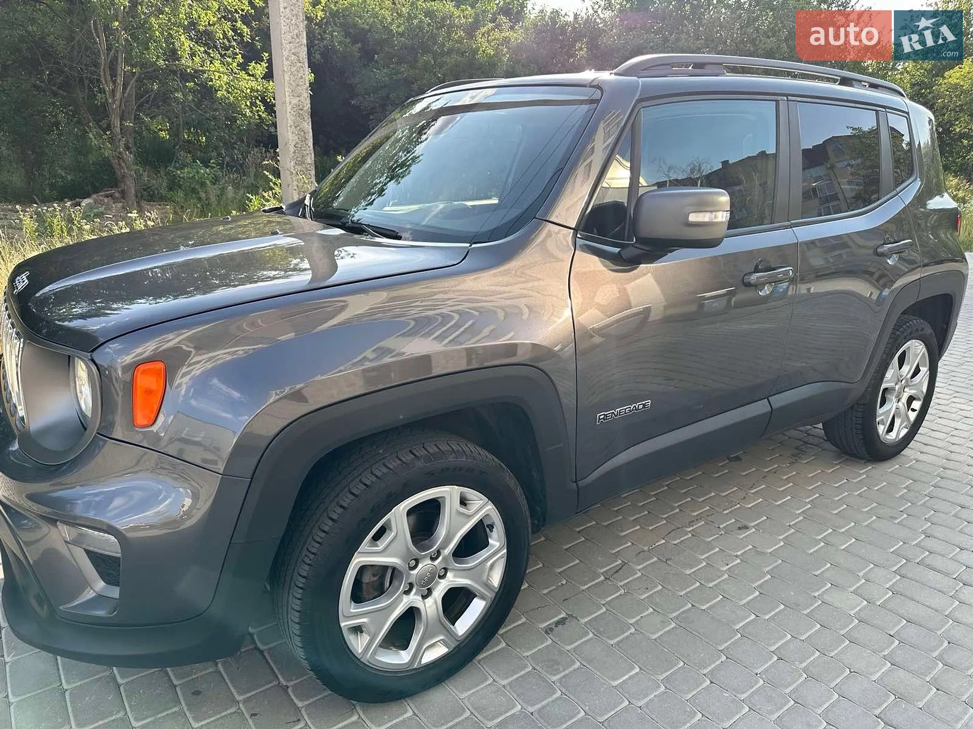 2020 Jeep Renegade - мініатюра 14