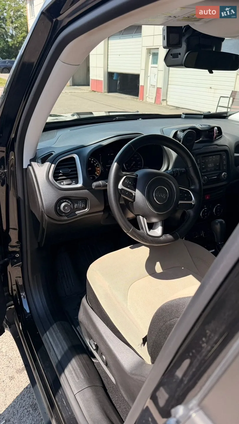 2015 Jeep Renegade - мініатюра 6