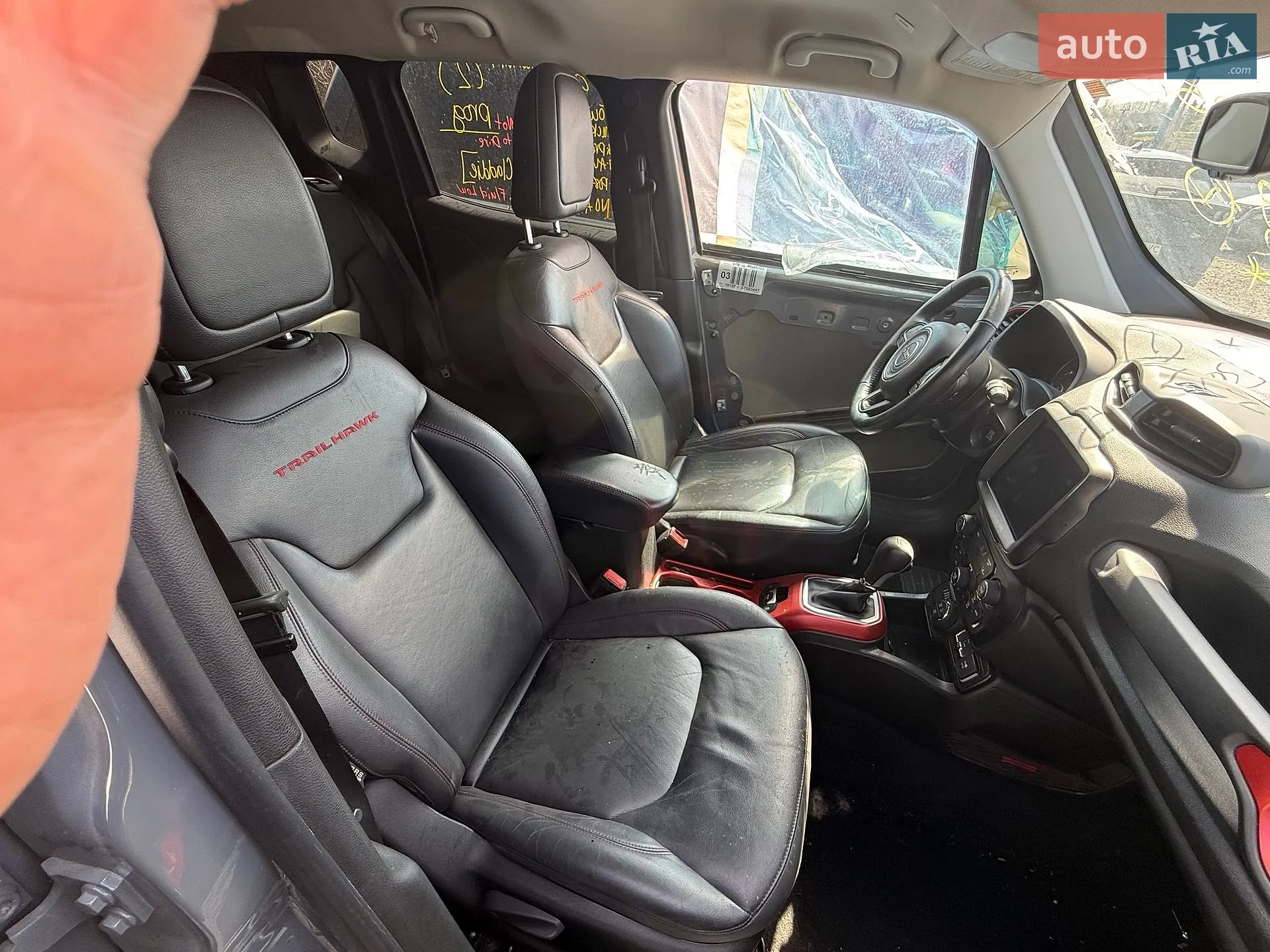 2022 Jeep Renegade - мініатюра 27