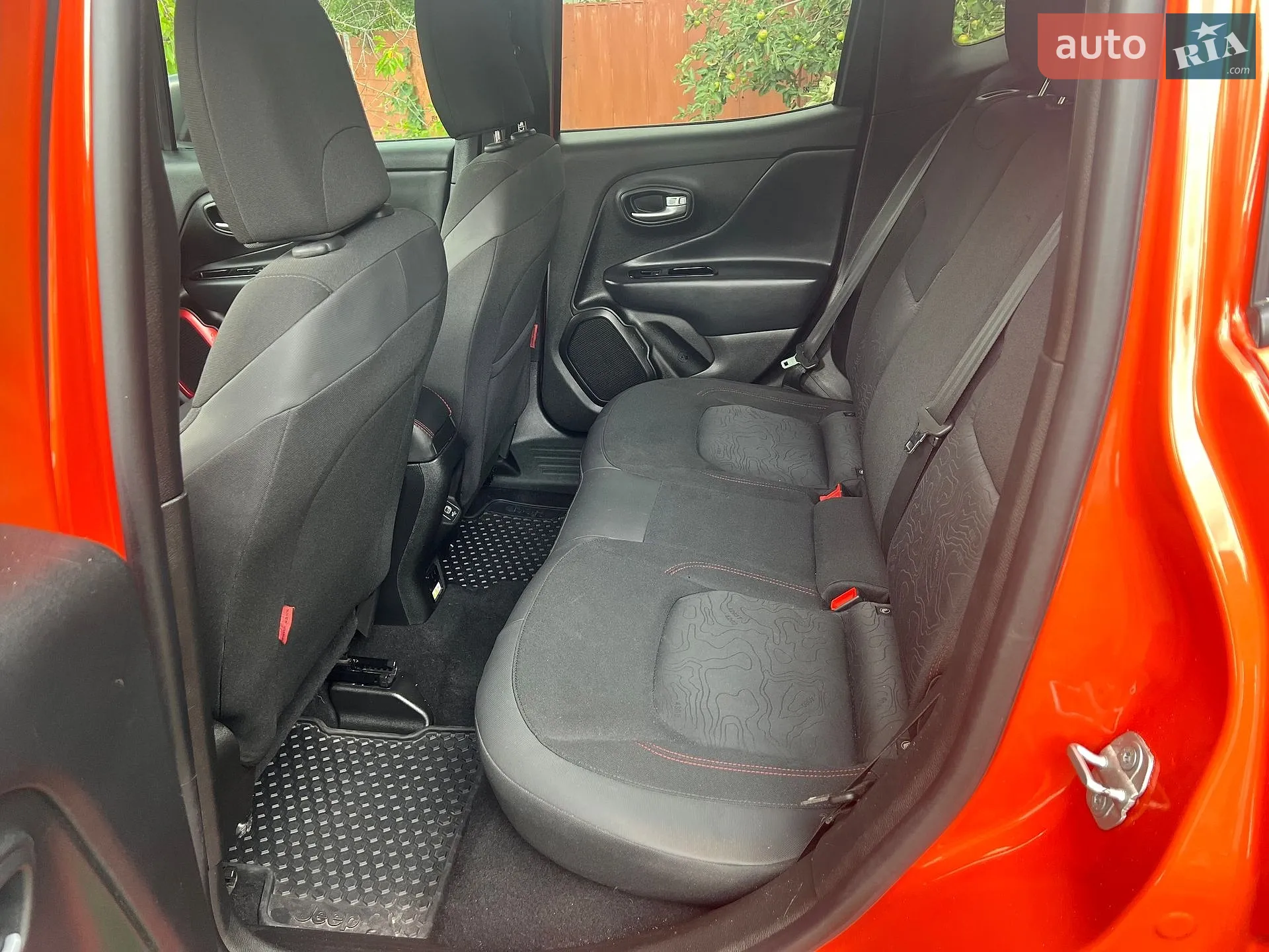 2019 Jeep Renegade - мініатюра 24