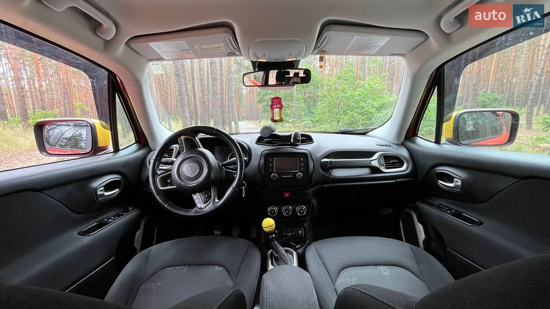 2015 Jeep Renegade - мініатюра 11
