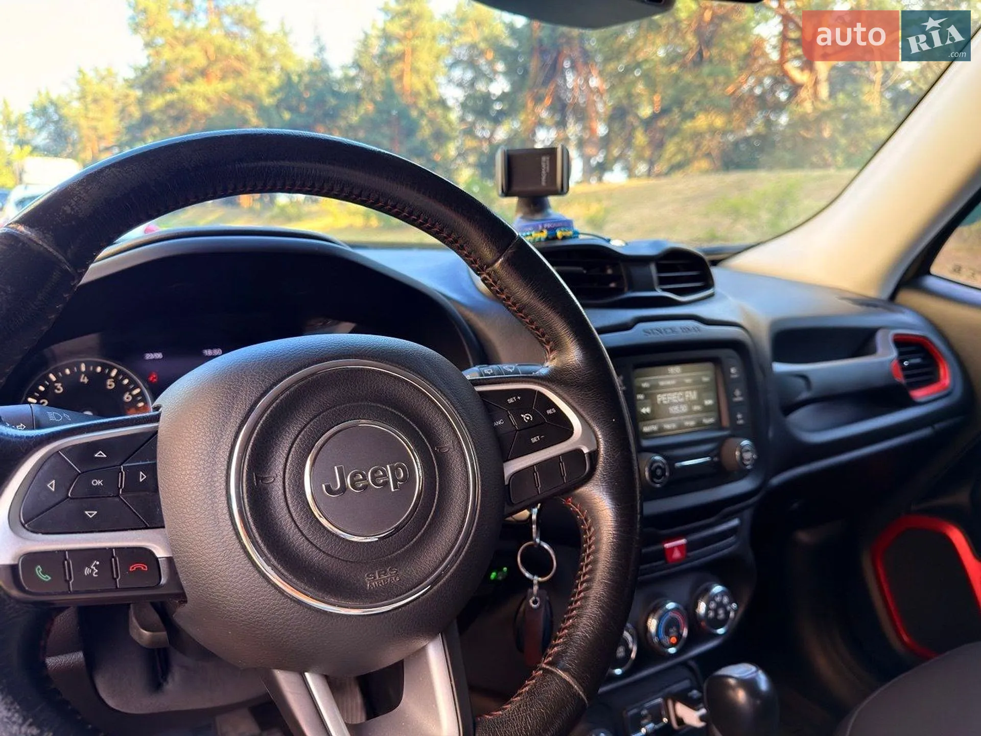 2015 Jeep Renegade - мініатюра 6
