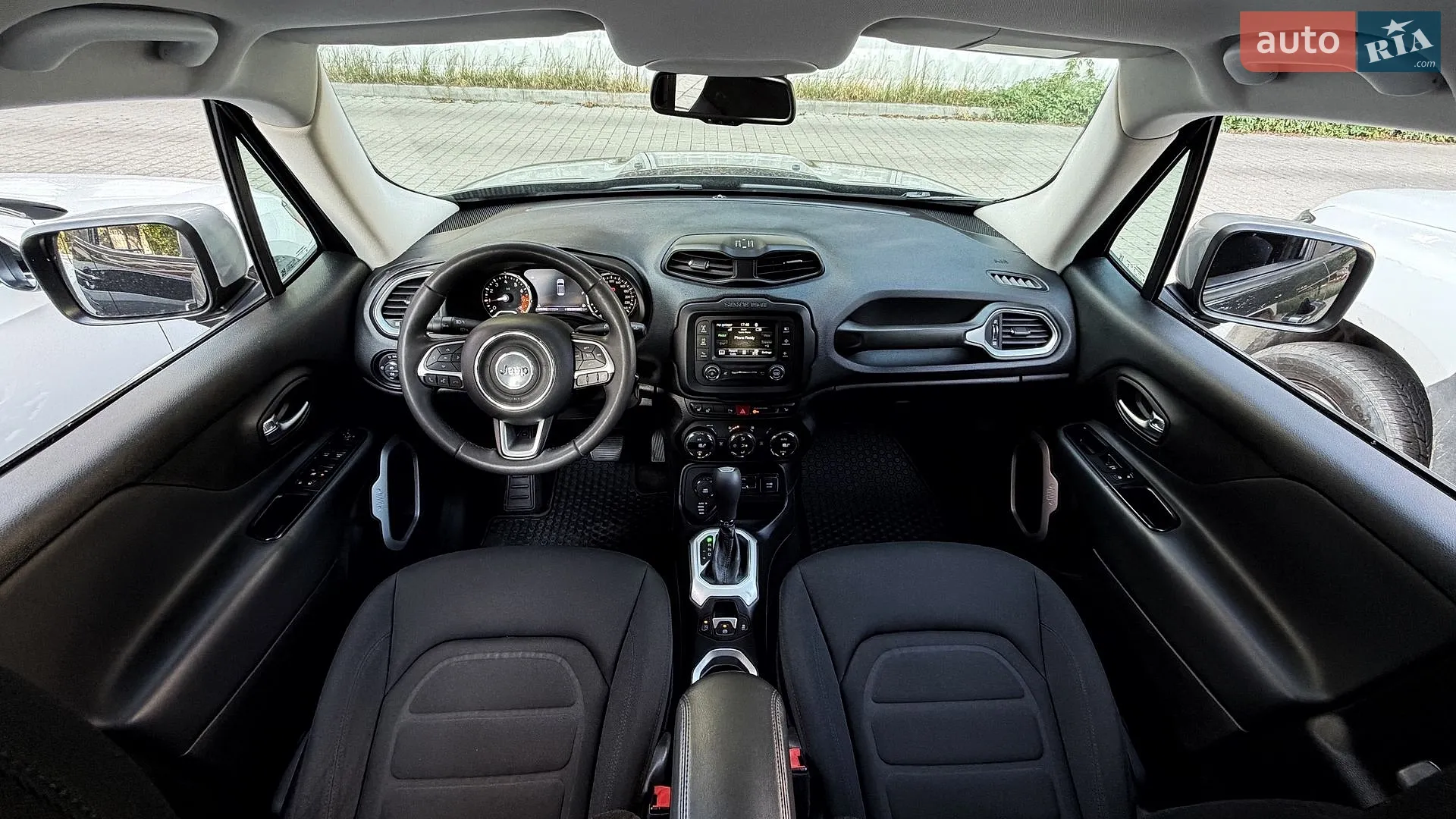 2016 Jeep Renegade - мініатюра 25