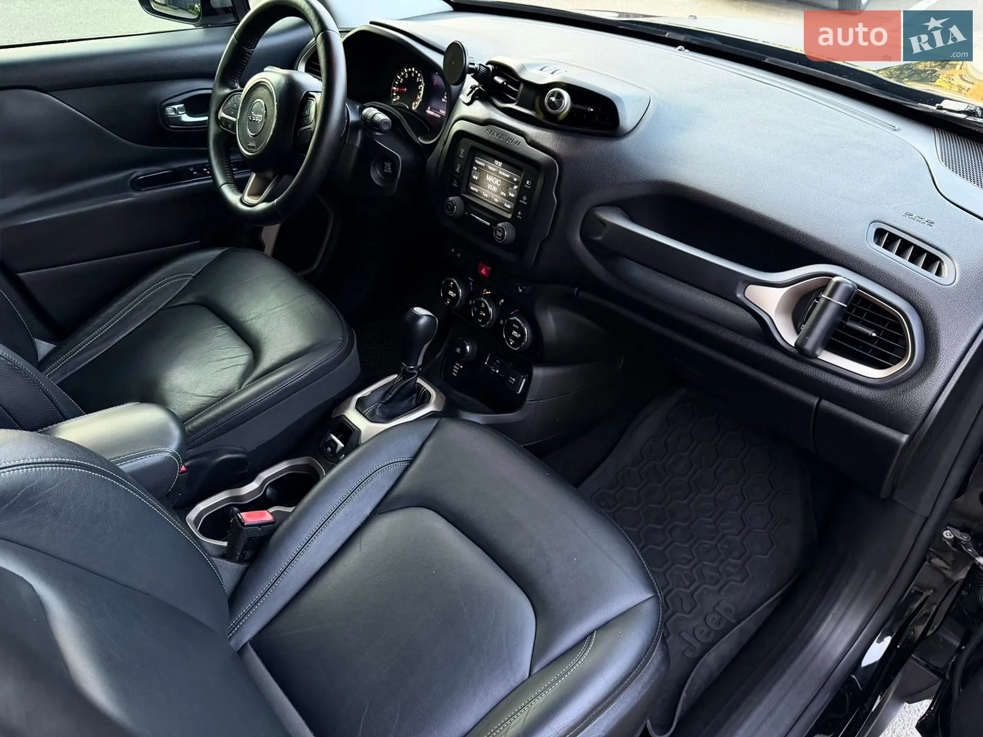2016 Jeep Renegade - мініатюра 15