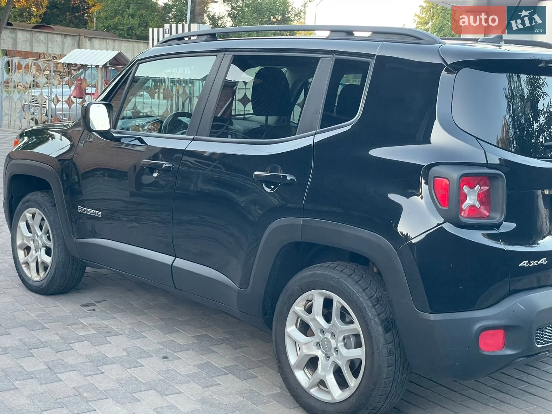 2017 Jeep Renegade - мініатюра 7
