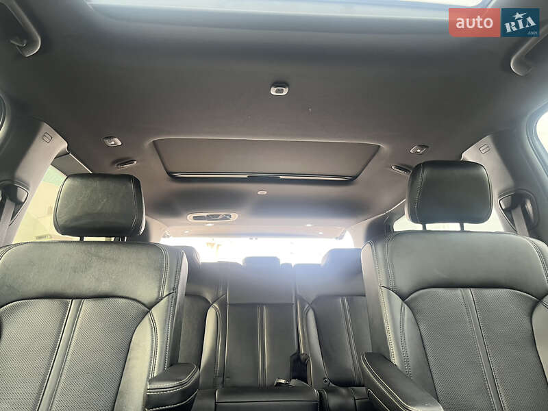 Внедорожник / Кроссовер Jeep Wagoneer 2023 в Киеве фото 40 Внедорожник / Кроссовер Jeep Wagoneer 2023 в Киеве