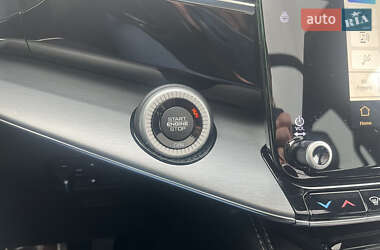 Внедорожник / Кроссовер Jeep Wagoneer 2023 в 