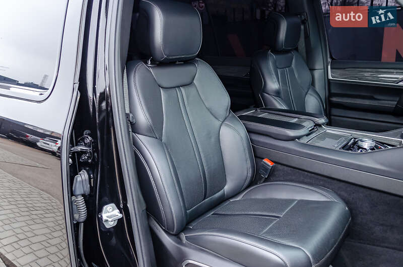 Внедорожник / Кроссовер Jeep Wagoneer 2021 в Киеве