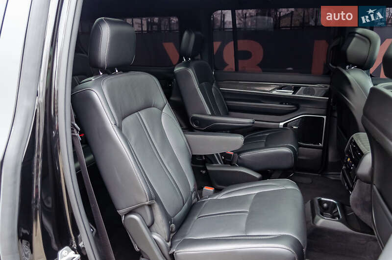 Внедорожник / Кроссовер Jeep Wagoneer 2021 в Киеве