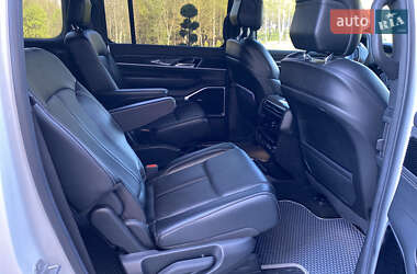 Внедорожник / Кроссовер Jeep Wagoneer 2021 в 
