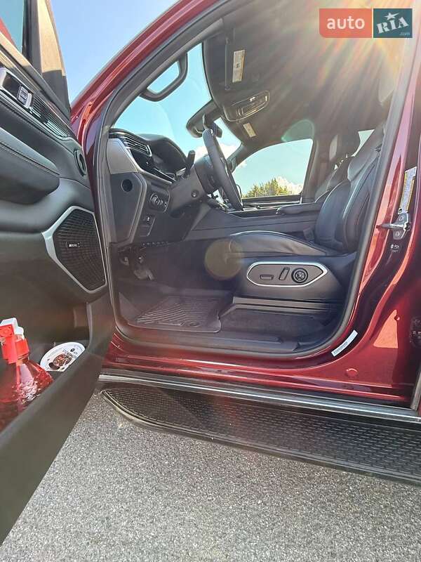 Внедорожник / Кроссовер Jeep Wagoneer 2022 в Львове фото 24 Внедорожник / Кроссовер Jeep Wagoneer 2022 в Львове