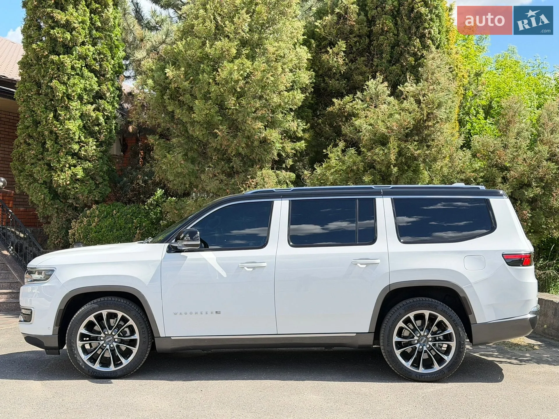 2021 Jeep Grand Wagoneer - мініатюра 8