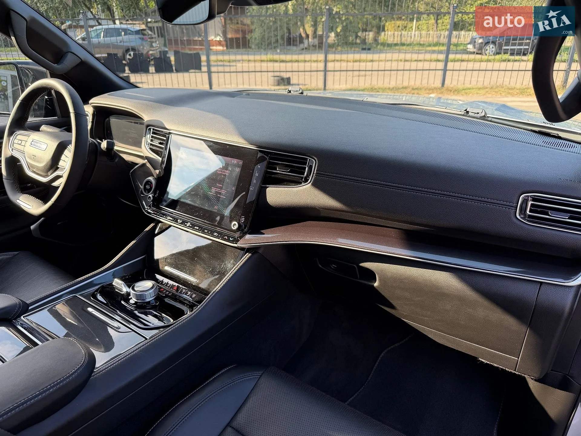 2023 Jeep Grand Wagoneer - мініатюра 39