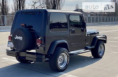 Позашляховик / Кросовер Jeep Wrangler 1994 в Києві