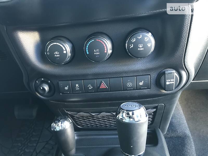 Позашляховик / Кросовер Jeep Wrangler 2018 в Одесі фото 24 Позашляховик / Кросовер Jeep Wrangler 2018 в Одесі