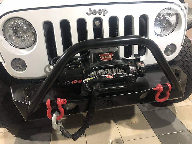 Позашляховик / Кросовер Jeep Wrangler 2015 в Києві