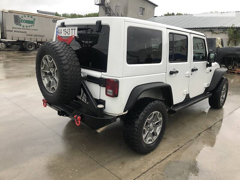 Позашляховик / Кросовер Jeep Wrangler 2015 в Києві