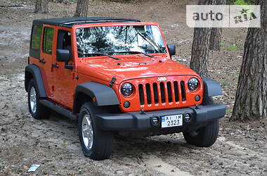 Внедорожник / Кроссовер Jeep Wrangler 2015 в Борисполе