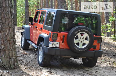 Внедорожник / Кроссовер Jeep Wrangler 2015 в Борисполе