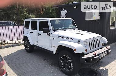 Позашляховик / Кросовер Jeep Wrangler 2013 в Києві