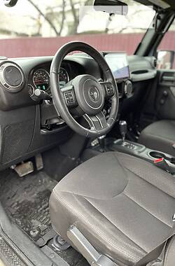 Внедорожник / Кроссовер Jeep Wrangler 2017 в Киеве