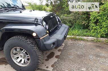 Внедорожник / Кроссовер Jeep Wrangler 2012 в Лозовой