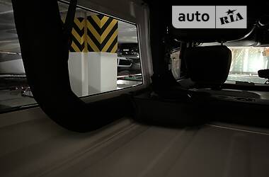 Внедорожник / Кроссовер Jeep Wrangler 2015 в 