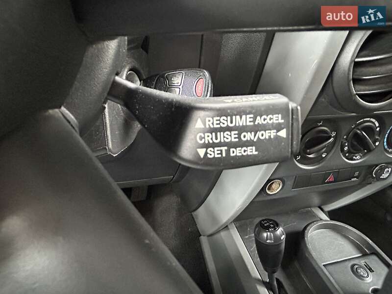 Внедорожник / Кроссовер Jeep Wrangler 2008 в Киеве