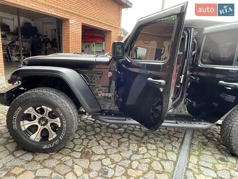 Jeep Wrangler 2020 VIN 1C4HJXFG3LW217623 фото оголошення 14 з 89