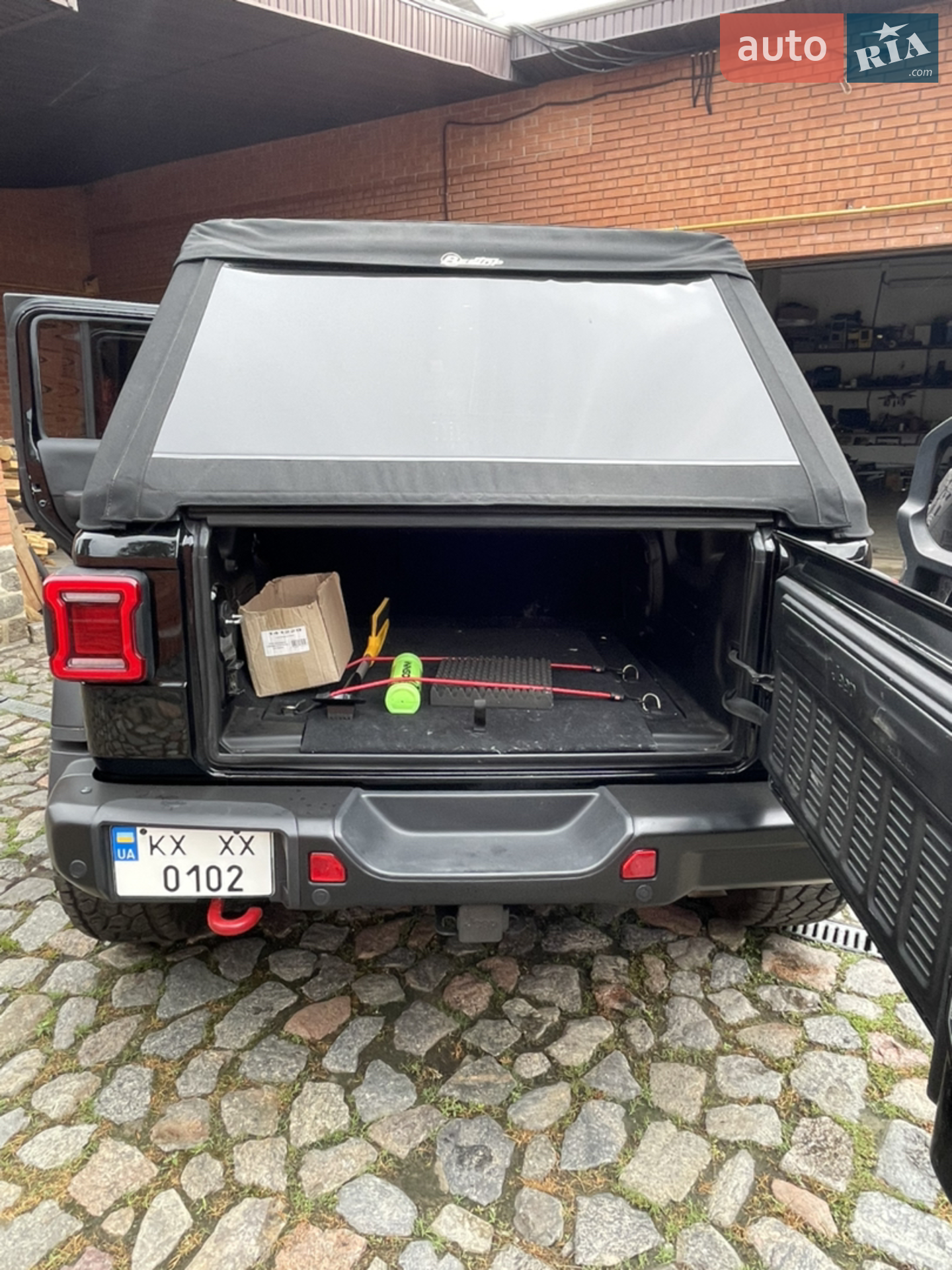 2020 Jeep Wrangler - мініатюра 35