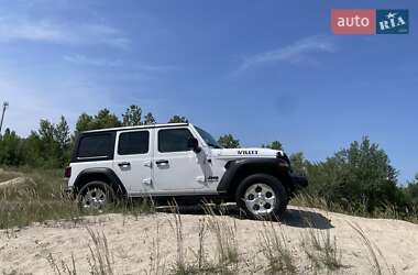 Позашляховик / Кросовер Jeep Wrangler 2020 в 