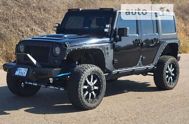 Внедорожник / Кроссовер Jeep Wrangler 2015 в Одессе