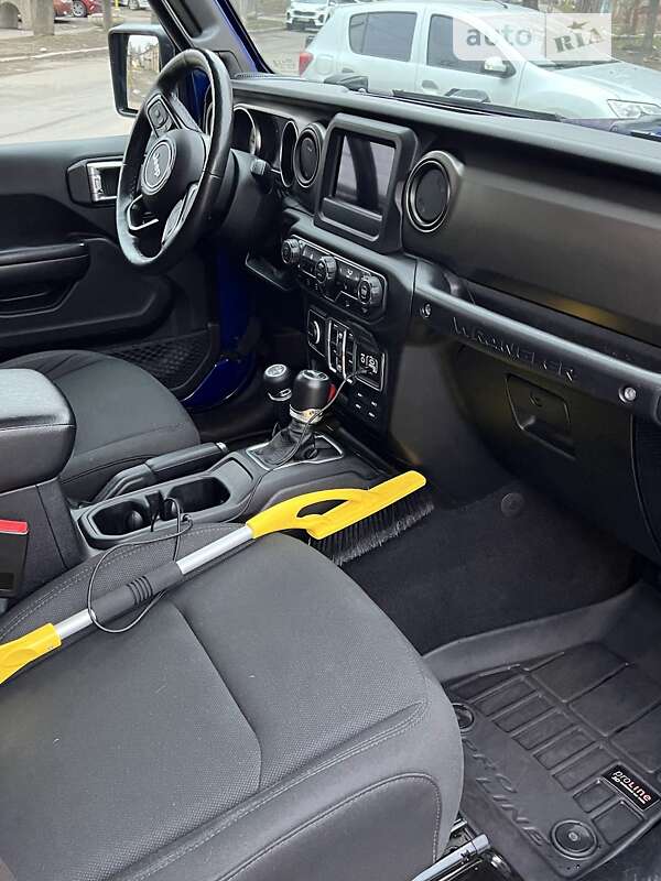 Внедорожник / Кроссовер Jeep Wrangler 2018 в Одессе фото 36 Внедорожник / Кроссовер Jeep Wrangler 2018 в Одессе