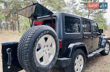 Внедорожник / Кроссовер Jeep Wrangler 2011 в Трускавце
