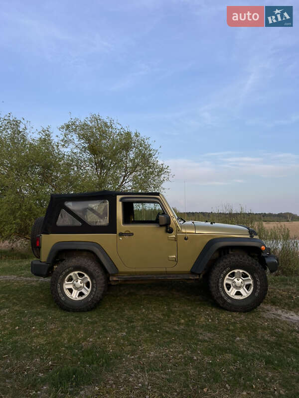 Внедорожник / Кроссовер Jeep Wrangler 2013 в Маневичах фото 7 Внедорожник / Кроссовер Jeep Wrangler 2013 в Маневичах