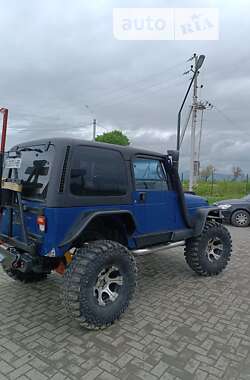 Внедорожник / Кроссовер Jeep Wrangler 2005 в Тячеве