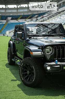 Внедорожник / Кроссовер Jeep Wrangler 2021 в 