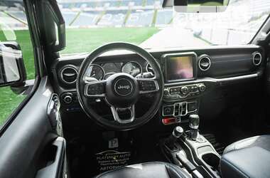 Внедорожник / Кроссовер Jeep Wrangler 2021 в 