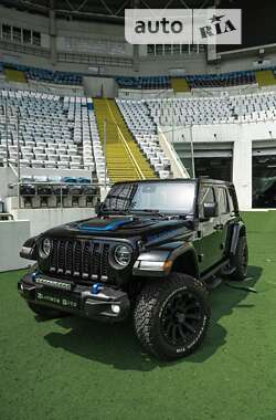 Внедорожник / Кроссовер Jeep Wrangler 2021 в 