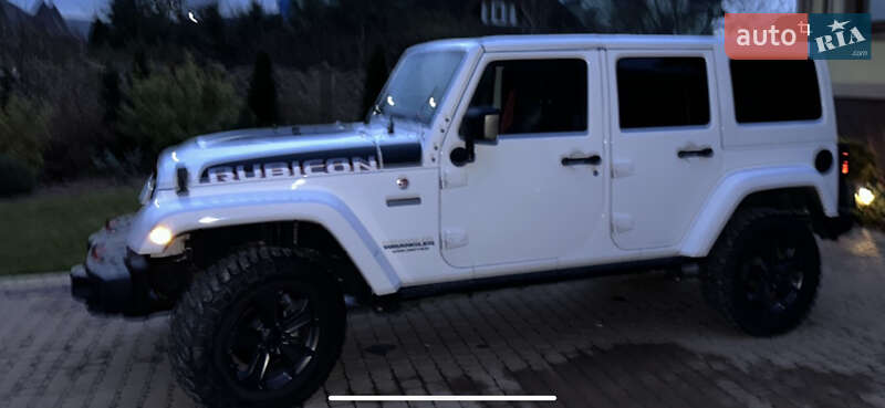 Внедорожник / Кроссовер Jeep Wrangler 2017 в Черновцах фото 4 Внедорожник / Кроссовер Jeep Wrangler 2017 в Черновцах