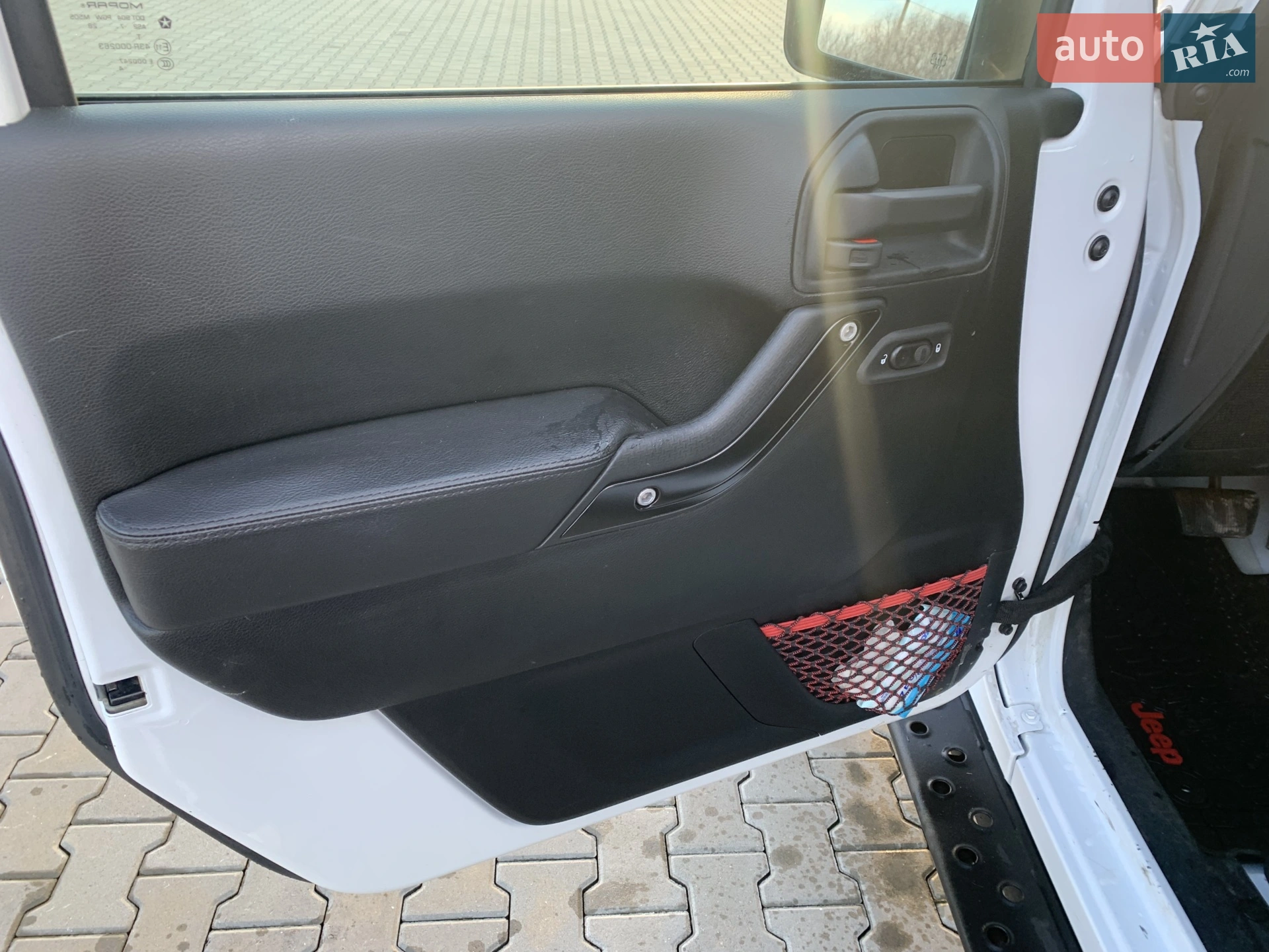 2017 Jeep Wrangler - мініатюра 11