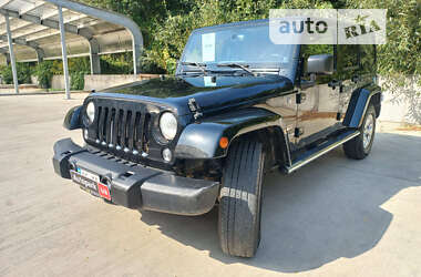 Внедорожник / Кроссовер Jeep Wrangler 2012 в Киеве